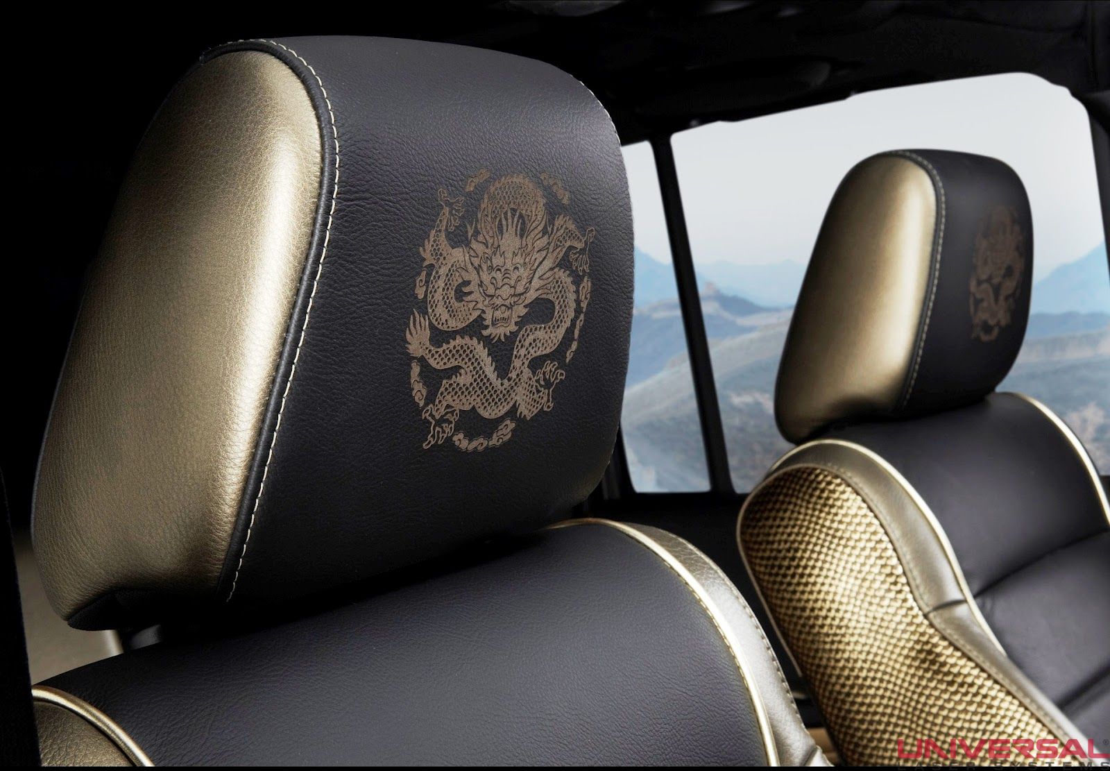2012-Jeep-Wrangler-Dragon-Design-Concept-Headrest-1920x1440.jpg